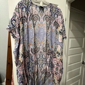 Angie Vibrant Paisley Kimono